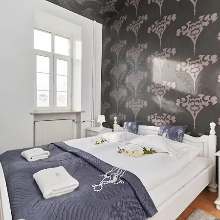 Rynek The Heart Of The By Renters Breslavia