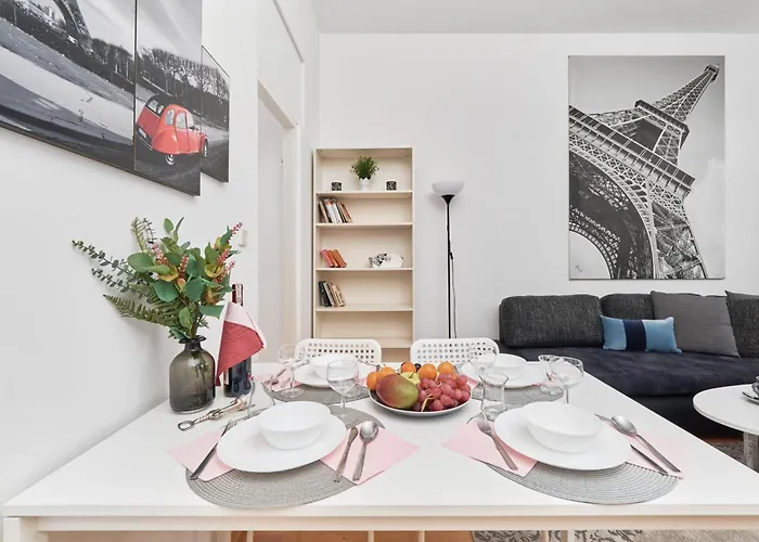 Rynek The Heart Of The By Renters Wroclaw