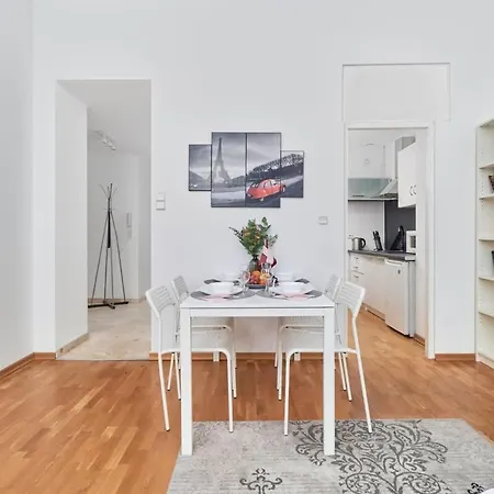 Apartment Rynek The Heart Of The By Renters Wroclaw