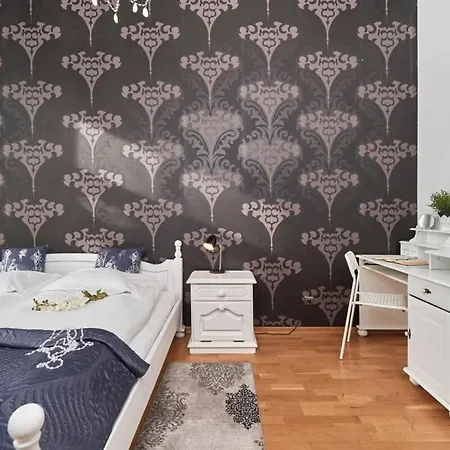 Rynek The Heart Of The By Renters Apartment *